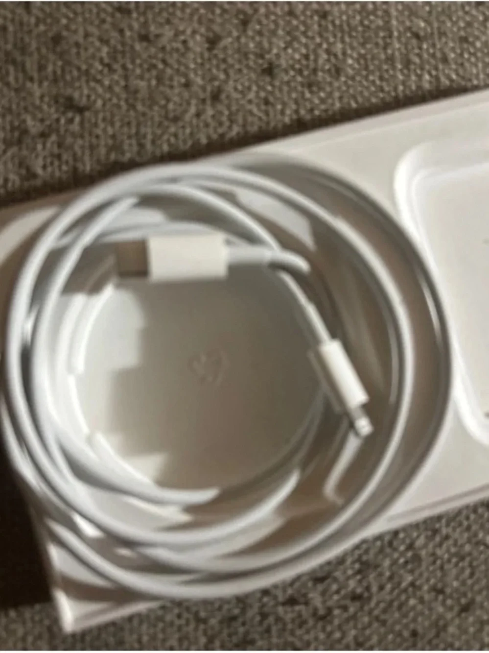 Apple dual wireless